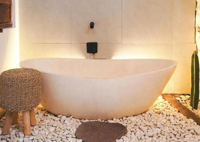 Alma 1 - Spacious Modern Bali Vibes With Pool