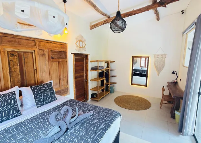 Alma 1 - Spacious Modern Bali Vibes With Pool Apartment *
